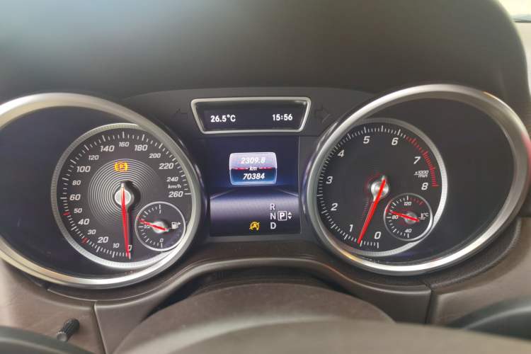 Used Mercedes-Benz GLE 2015 GLE 400 4MATIC Instrument Cluster