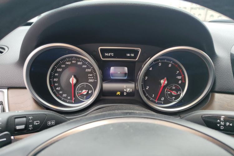 Used Mercedes-Benz GLE 2015 GLE 400 4MATIC Instrument Cluster