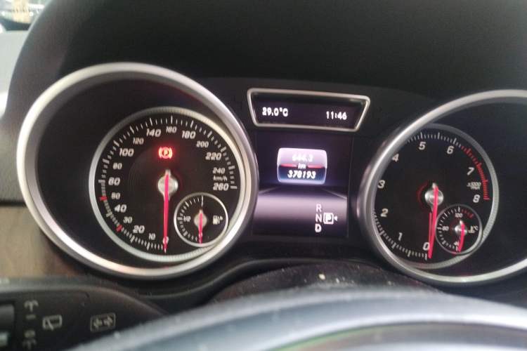Used Mercedes-Benz GLE 2015 GLE 400 4MATIC Instrument Cluster