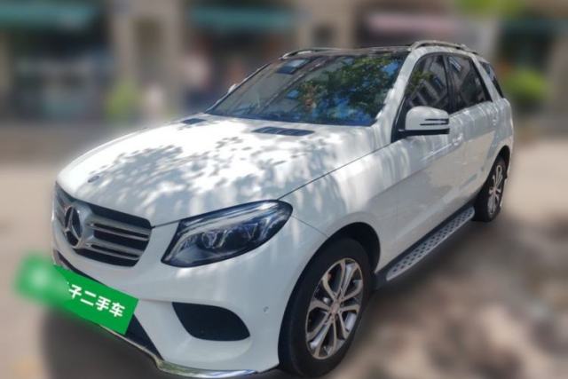 Ojetý Mercedes-Benz GLE 2015 GLE 320 4MATIC