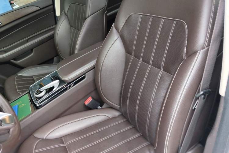 Used Mercedes-Benz GLE 2015 GLE 400 4MATIC Left Front Seat
