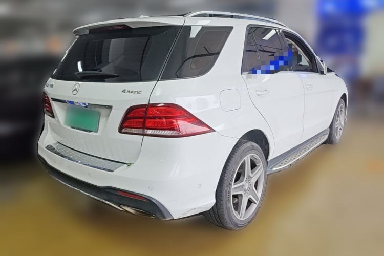 Used Mercedes-Benz GLE 2015 GLE 400 4MATIC Rear Right 45 Deg
