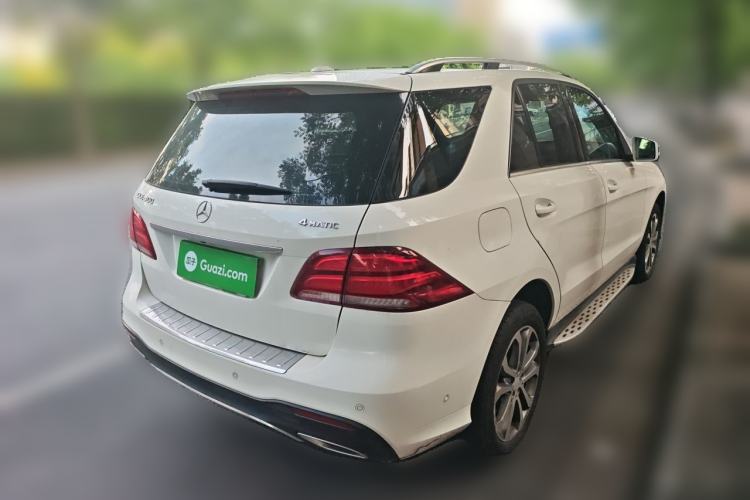 Used Mercedes-Benz GLE 2015 GLE 320 4MATIC Rear Right 45 Deg