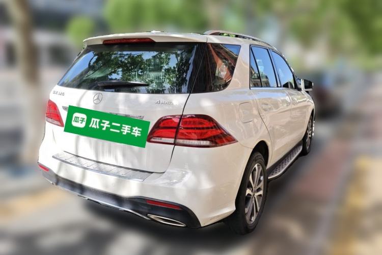Used Mercedes-Benz GLE 2015 GLE 320 4MATIC Rear Right 45 Deg