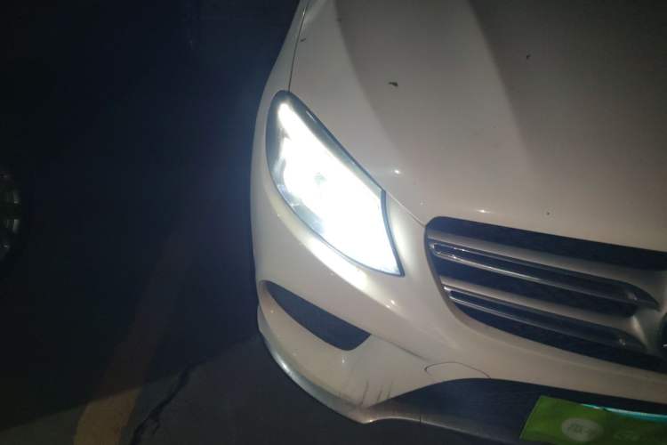 Used Mercedes-Benz GLE 2015 GLE 320 4MATIC Right Front Headlight