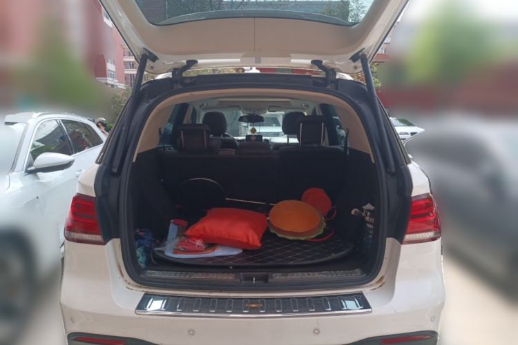 Used Mercedes-Benz GLE 2015 GLE 400 4MATIC Trunk