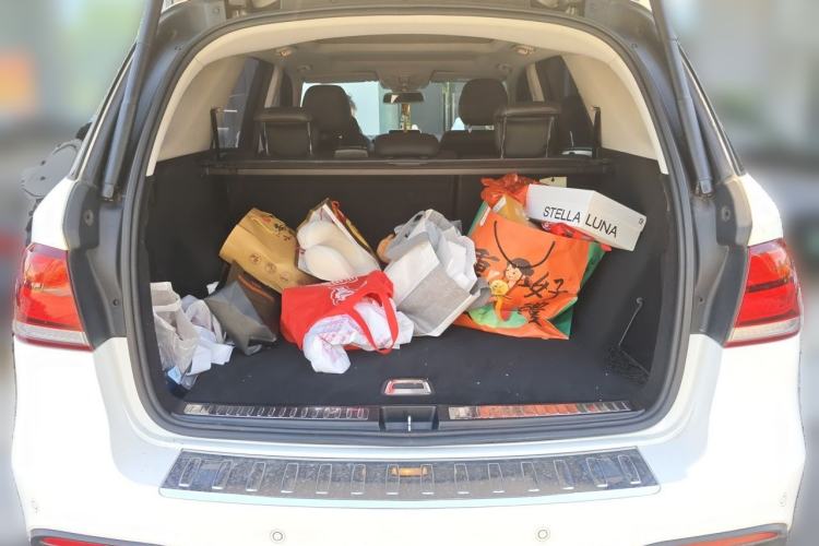 Used Mercedes-Benz GLE 2015 GLE 320 4MATIC Trunk