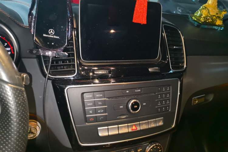 Used Mercedes-Benz GLE 2016 GLE 450 AMG 4MATIC Audio And AC Panel