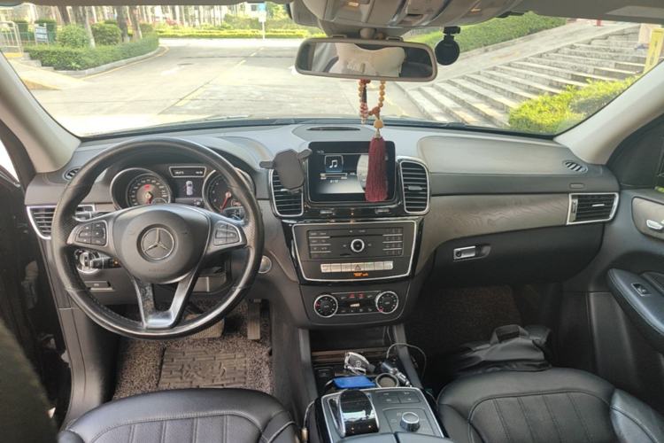 Used Mercedes-Benz GLE 2016 GLE 400 4MATIC Center Console