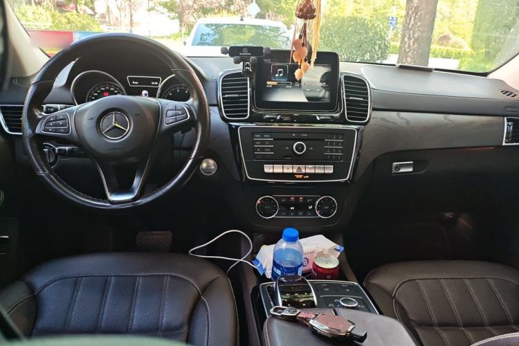 Used Mercedes-Benz GLE 2016 GLE 400 4MATIC Center Console