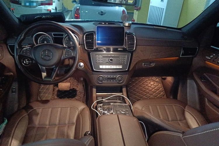 Used Mercedes-Benz GLE 2016 GLE 400 4MATIC Center Console
