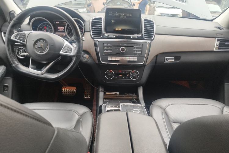 Used Mercedes-Benz GLE 2016 GLE 450 AMG 4MATIC Center Console