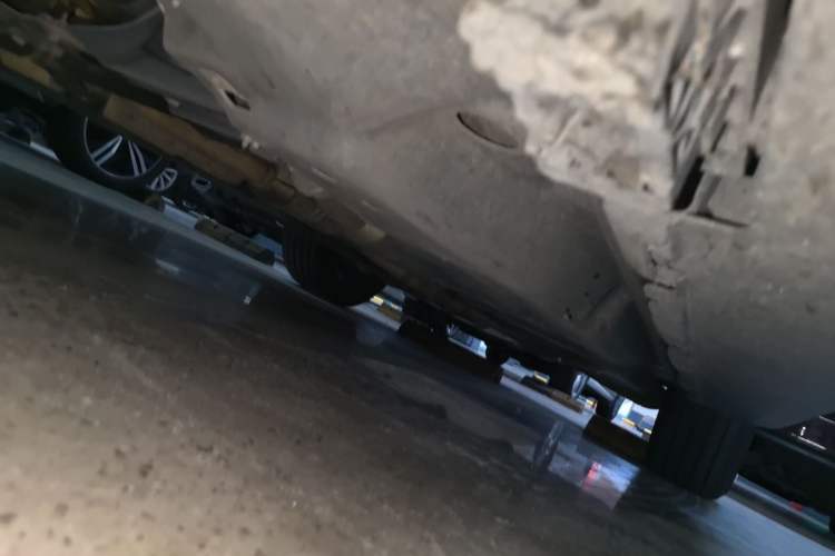 Used Mercedes-Benz GLE 2016 GLE 450 AMG 4MATIC Chassis Front Left