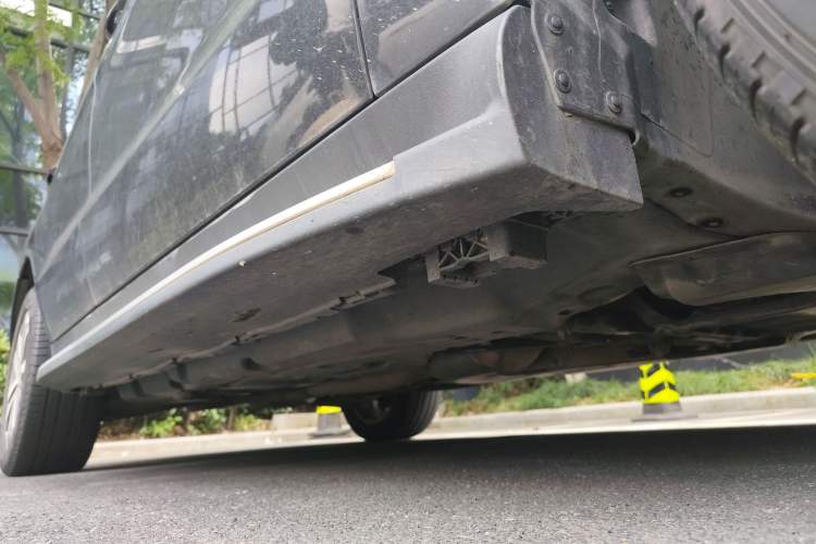 Used Mercedes-Benz GLE 2016 GLE 320 4MATIC Luxury Model Chassis Front Right