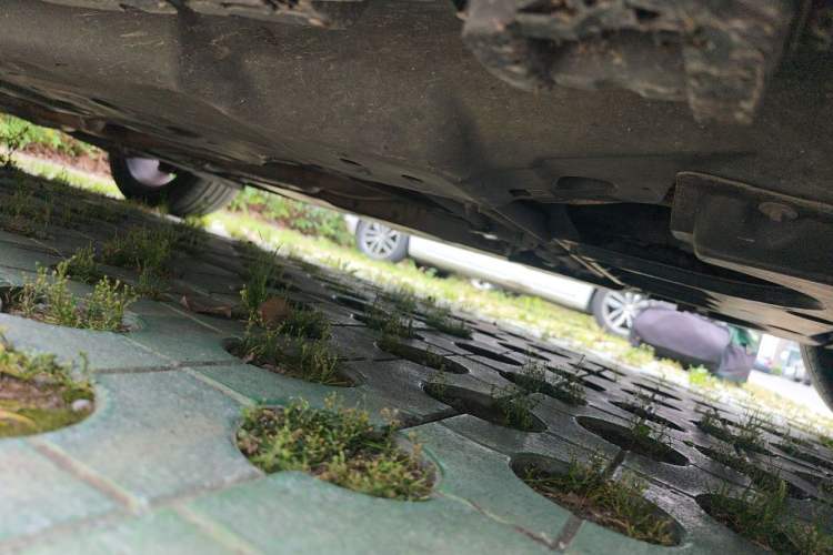 Used Mercedes-Benz GLE  Chassis Front Right