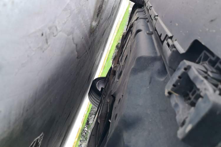 Used Mercedes-Benz GLE 2016 GLE 450 AMG 4MATIC Chassis Front Right