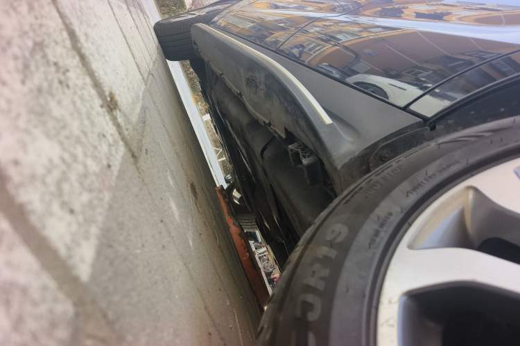 Used Mercedes-Benz GLE 2016 GLE 320 4MATIC Dynamic Edition Chassis Rear Left