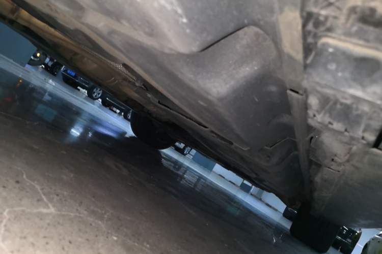 Used Mercedes-Benz GLE 2016 GLE 450 AMG 4MATIC Chassis Rear Right