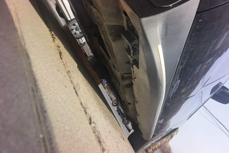 Used Mercedes-Benz GLE 2016 GLE 320 4MATIC Dynamic Edition Chassis Rear Right