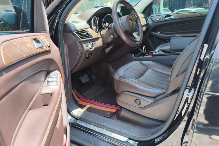 Used Mercedes-Benz GLE 2016 GLE 320 4MATIC Dynamic Edition Driver Seat