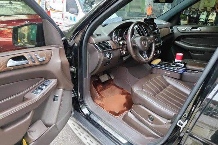 Used Mercedes-Benz GLE 2016 GLE 320 4MATIC Luxury Model Driver Seat