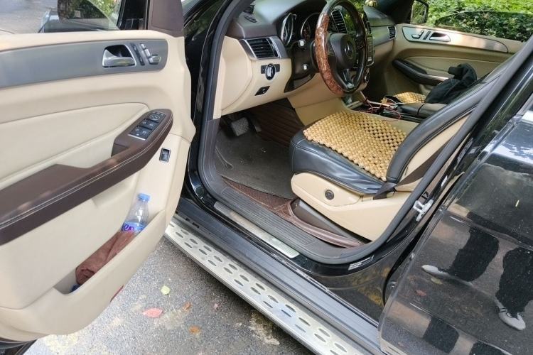 Used Mercedes-Benz GLE 2016 GLE 300 d 4MATIC Driver Seat