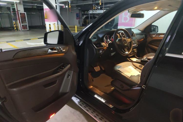 Used Mercedes-Benz GLE 2016 GLE 320 4MATIC Dynamic Edition Driver Seat