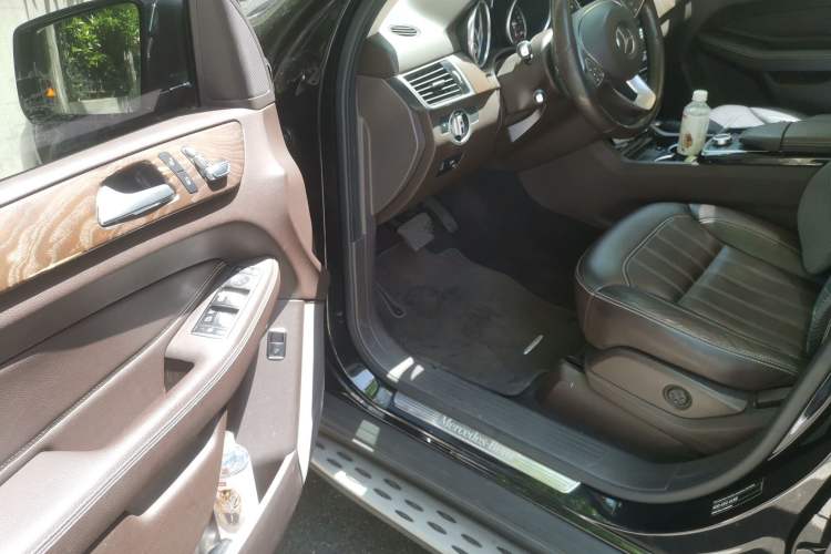 Used Mercedes-Benz GLE 2016 GLE 320 4MATIC Dynamic Edition Driver Seat
