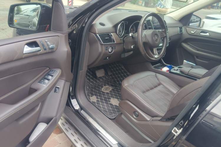 Used Mercedes-Benz GLE 2016 GLE 320 4MATIC Dynamic Edition Driver Seat