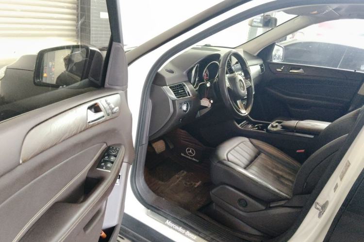 Used Mercedes-Benz GLE 2016 GLE 320 4MATIC Dynamic Edition Driver Seat