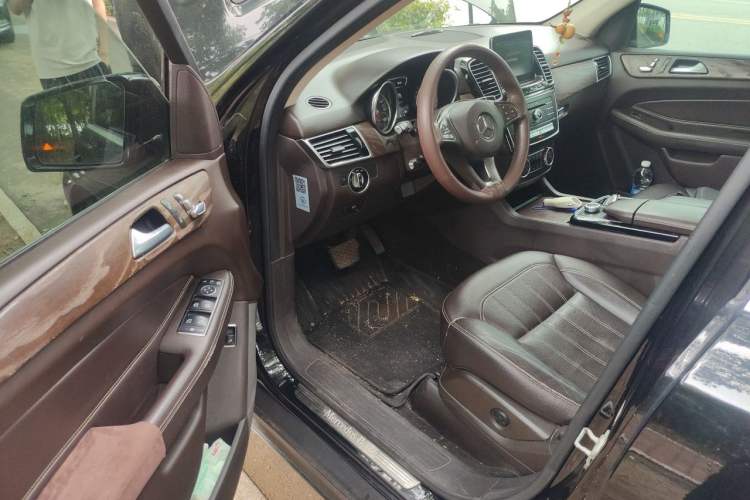 Used Mercedes-Benz GLE 2016 GLE 320 4MATIC Dynamic Edition Driver Seat