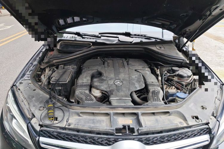 Used Mercedes-Benz GLE 2016 GLE 320 4MATIC Luxury Model Engine Bay