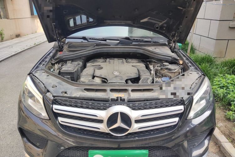 Used Mercedes-Benz GLE 2016 GLE 400 4MATIC Engine Bay