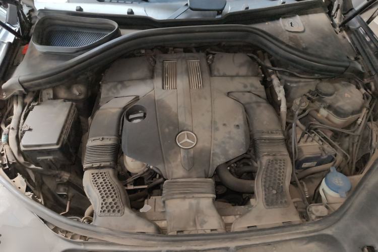 Used Mercedes-Benz GLE 2016 GLE 400 4MATIC Engine Bay