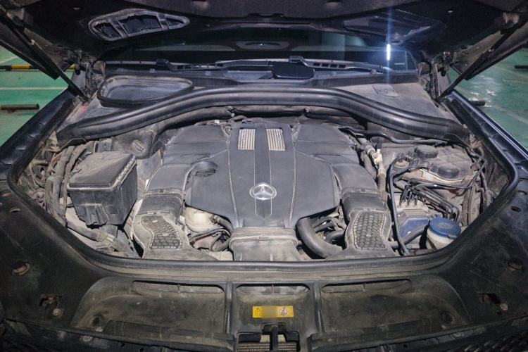Used Mercedes-Benz GLE 2016 GLE 400 4MATIC Engine Bay