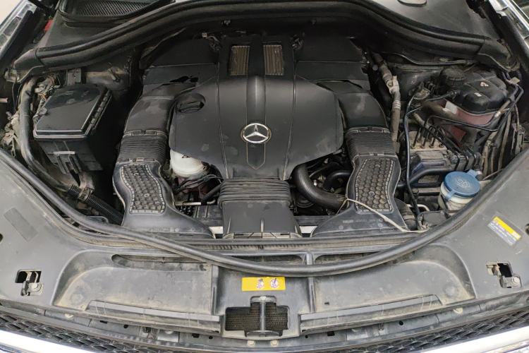 Used Mercedes-Benz GLE 2016 GLE 400 4MATIC Engine Bay