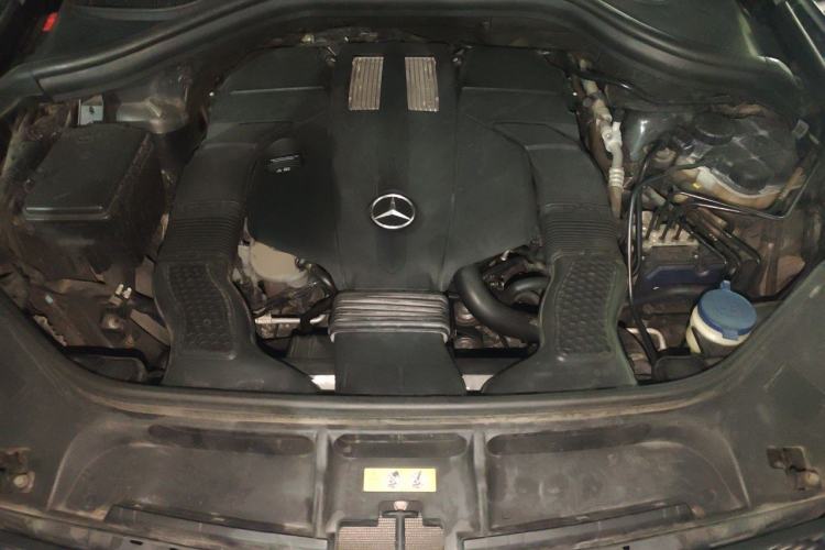 Used Mercedes-Benz GLE 2016 GLE 320 4MATIC Luxury Model Engine Bay