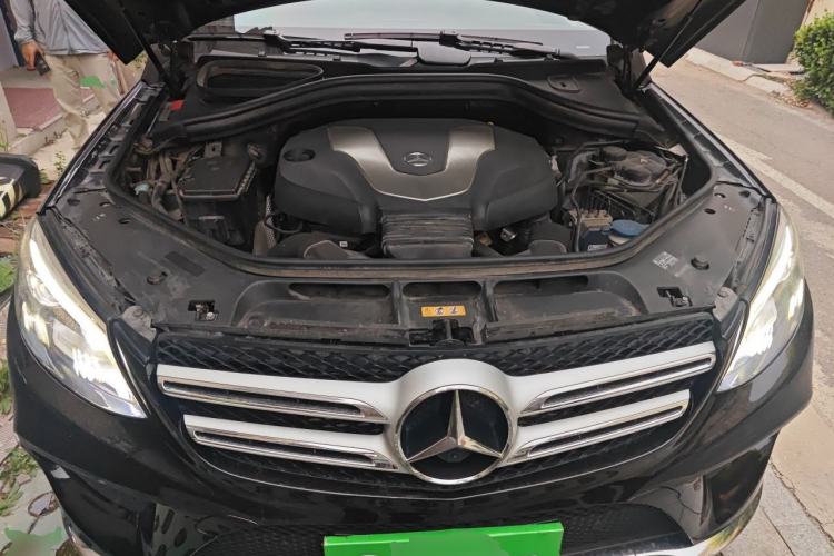 Used Mercedes-Benz GLE 2016 GLE 350 d 4MATIC Engine Bay