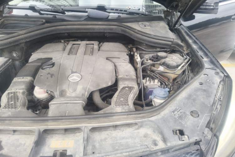 Used Mercedes-Benz GLE 2016 GLE 320 4MATIC Dynamic Edition Engine Bay Left