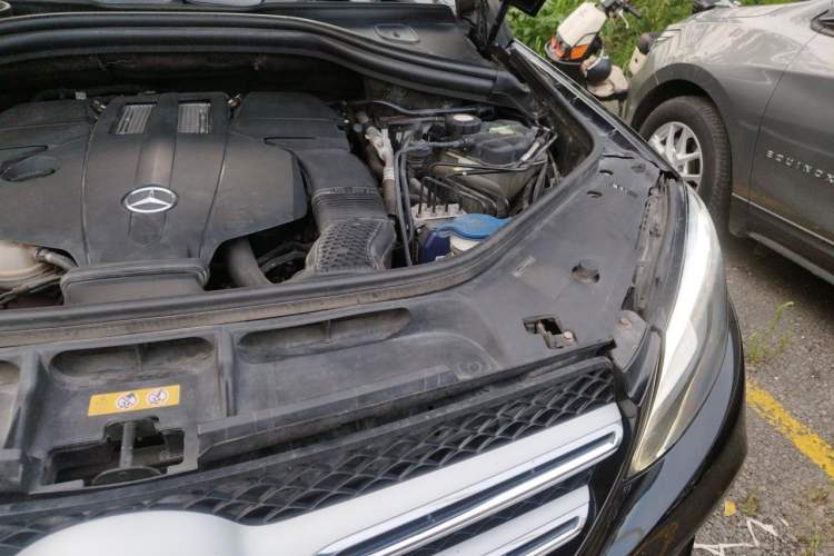 Used Mercedes-Benz GLE 2016 GLE 320 4MATIC Dynamic Edition Engine Bay Left