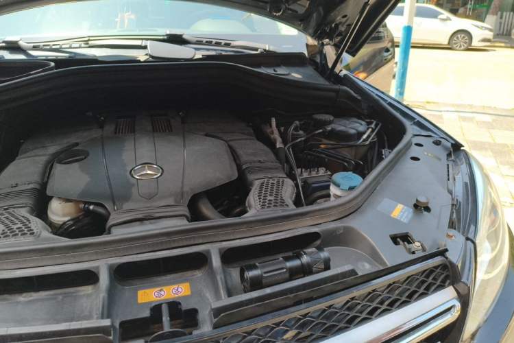 Used Mercedes-Benz GLE 2016 GLE 320 4MATIC Dynamic Edition Engine Bay Left