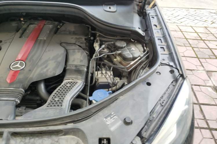 Used Mercedes-Benz GLE 2016 GLE 450 AMG 4MATIC Engine Bay Left