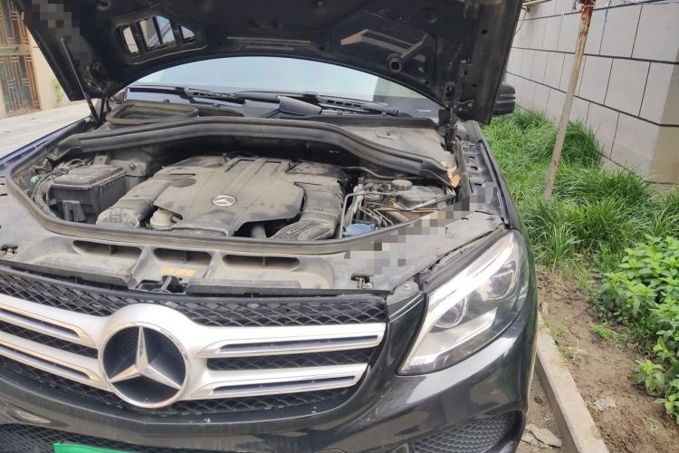 Used Mercedes-Benz GLE 2016 GLE 400 4MATIC Engine Bay Left