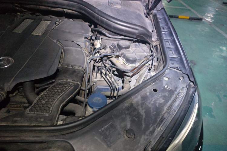 Used Mercedes-Benz GLE 2016 GLE 400 4MATIC Engine Bay Left