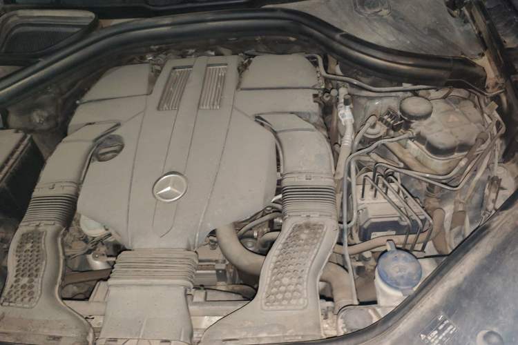 Used Mercedes-Benz GLE 2016 GLE 320 4MATIC Dynamic Edition Engine Bay Left