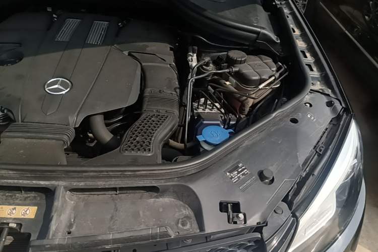 Used Mercedes-Benz GLE 2016 GLE 320 4MATIC Dynamic Edition Engine Bay Left