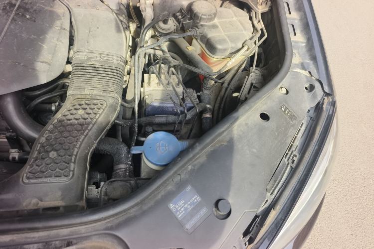 Used Mercedes-Benz GLE 2016 GLE 320 4MATIC Dynamic Edition Engine Bay Left