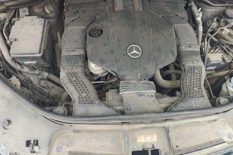 Used Mercedes-Benz GLE 2016 GLE 400 4MATIC Engine Bay