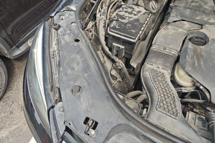 Used Mercedes-Benz GLE 2016 GLE 320 4MATIC Dynamic Edition Engine Bay Right