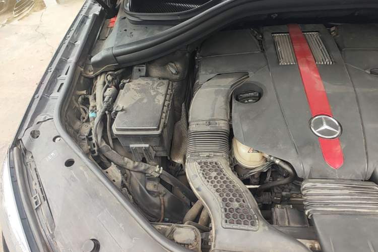 Used Mercedes-Benz GLE 2016 GLE 450 AMG 4MATIC Engine Bay Right